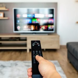 QLED vs. UHD: Hangi TV Teknolojisi En İyisi?